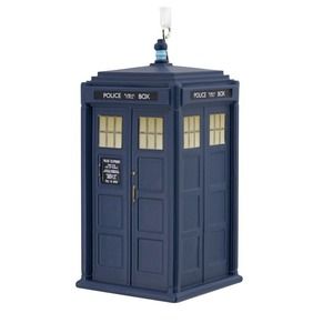NEW! 2022 Hallmark Ornament - BBC's Doctor Who The TARDIS - Christmas